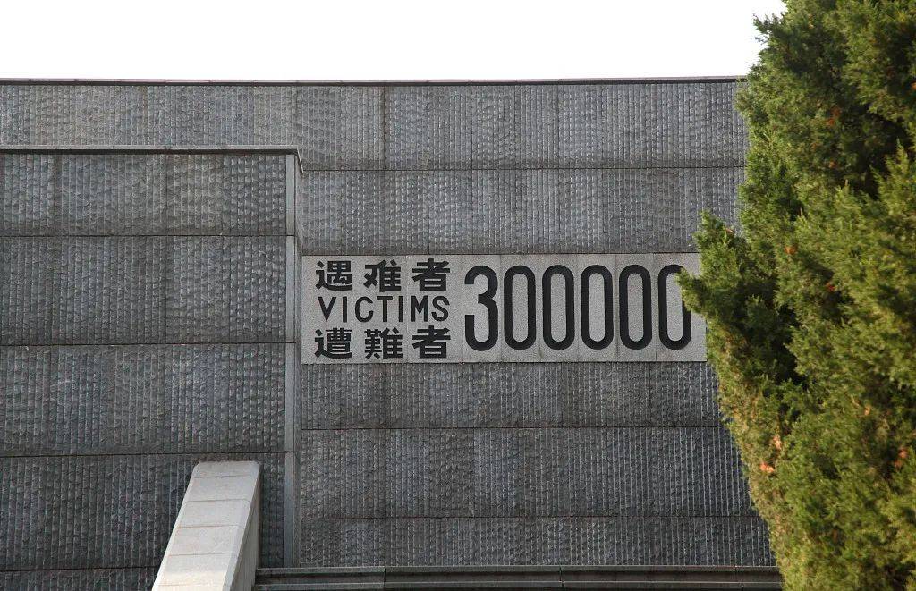痛悼！灯，又灭了一盏……