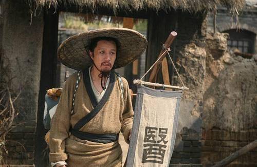 就为了多活10年，大师点了一盏灯，灯七天七夜不灭，结果悲剧了