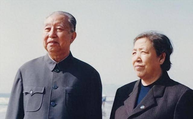 华国锋的妻子韩芝俊：年过九旬仍坚守丈夫遗愿的守护者
