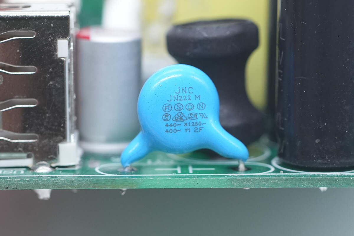 华众芯微5V4.8A多口demo方案解析