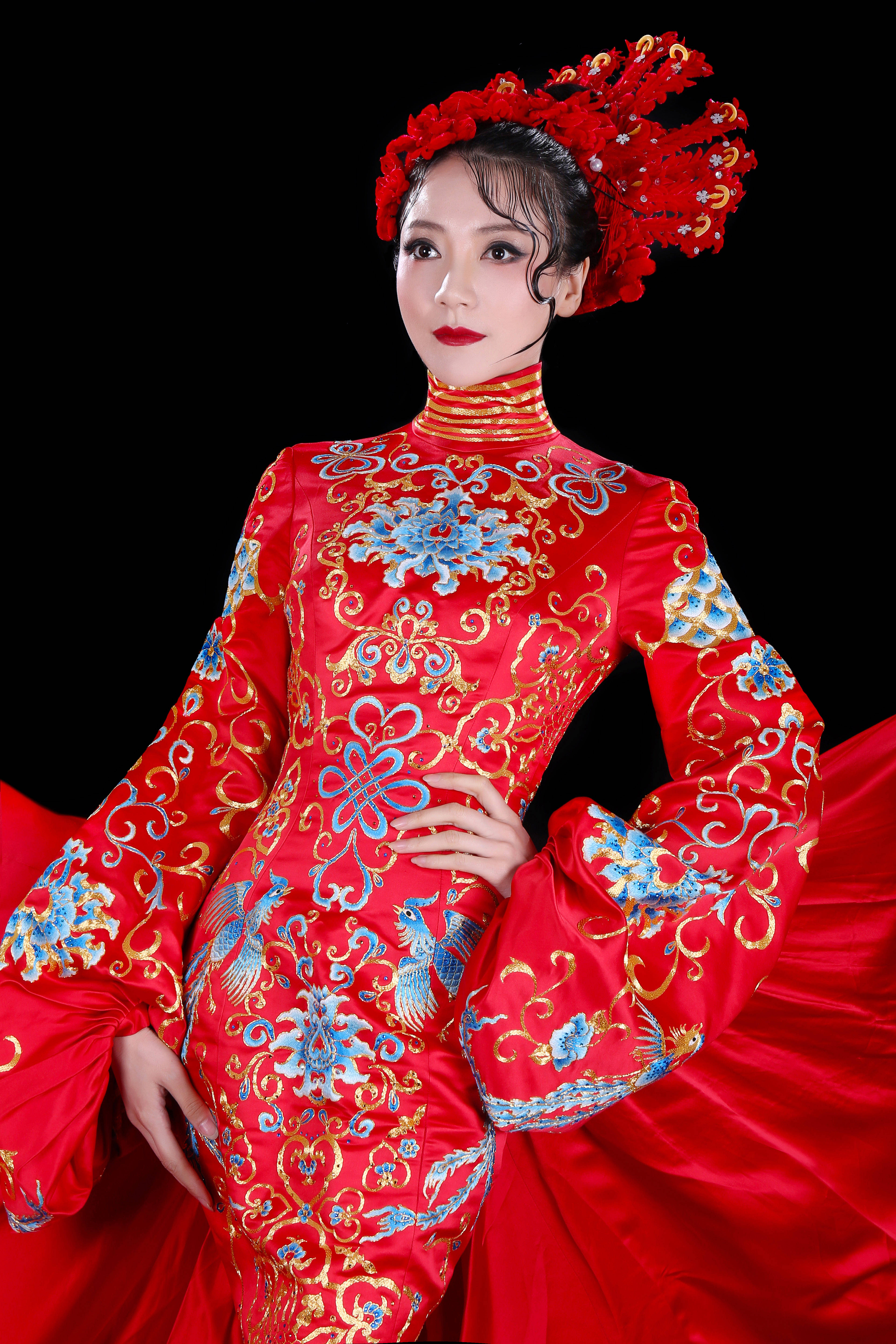 法式浪漫遇见中国风——肖雅琼邮票在巴黎卢浮宫精彩亮相
