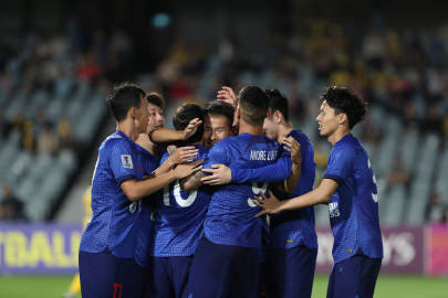 2球领先遭绝平！亚冠-于汉超传射 申花2-2中央海岸水手