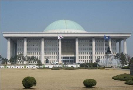 韩国部分遭弹劾官员已复职 尹锡悦弹劾案判决结果下周出炉？