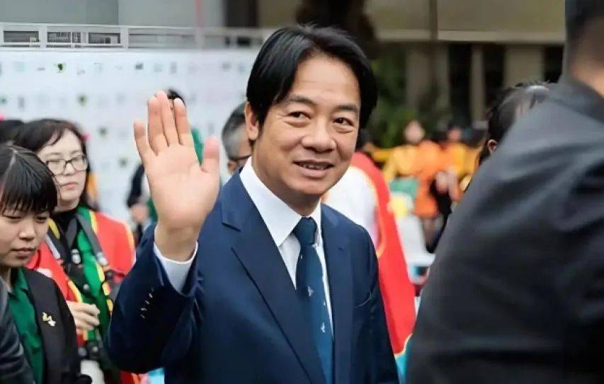 离台岛更近了？解放军罕见打破惯例！岛内喊话大陆，可以谈判