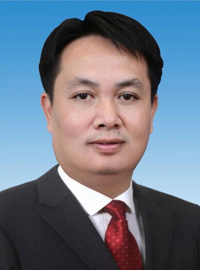 4位干部（拟）任正厅级新职，他已任江西援疆前指总指挥